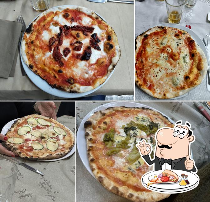 Ordina tra le svariate varianti di pizza