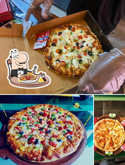 Order pizza at Chai Bazi