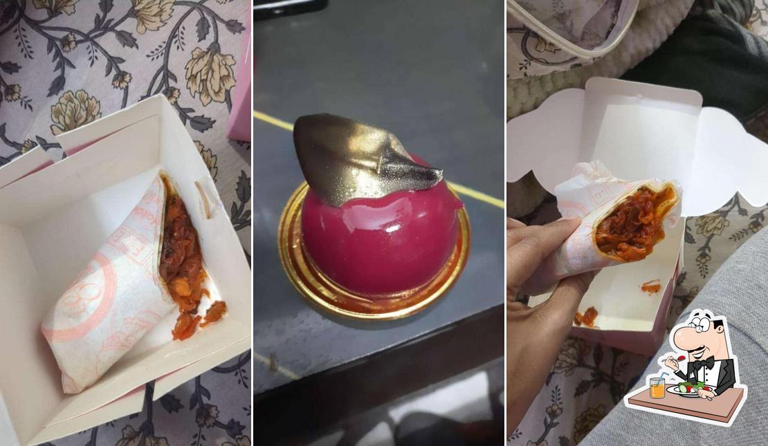 Food at Elgin Cafe Bakery Bistro By Kamdhenu Sweets