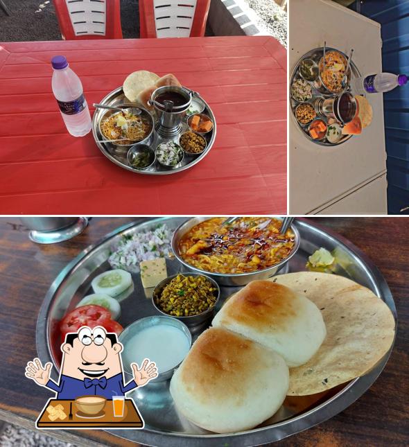 Meals at Sundar Bhel and Misal Corner