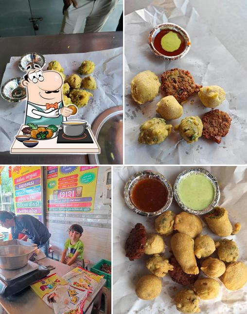 Falafel at Mayur Bhajiya House