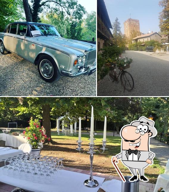 Ristorante La Rocchetta si caratterizza per la esterno e interni