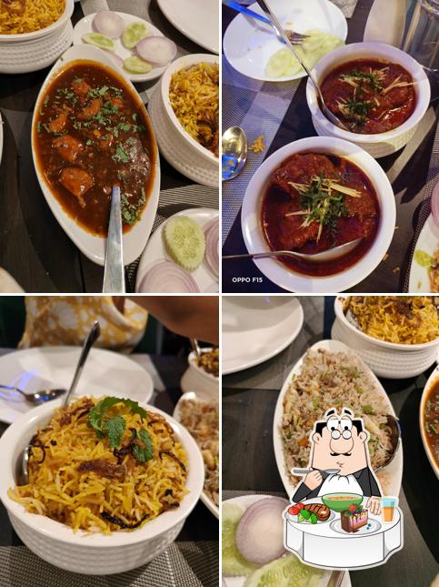 Hot and sour soup at In2 Da Wild