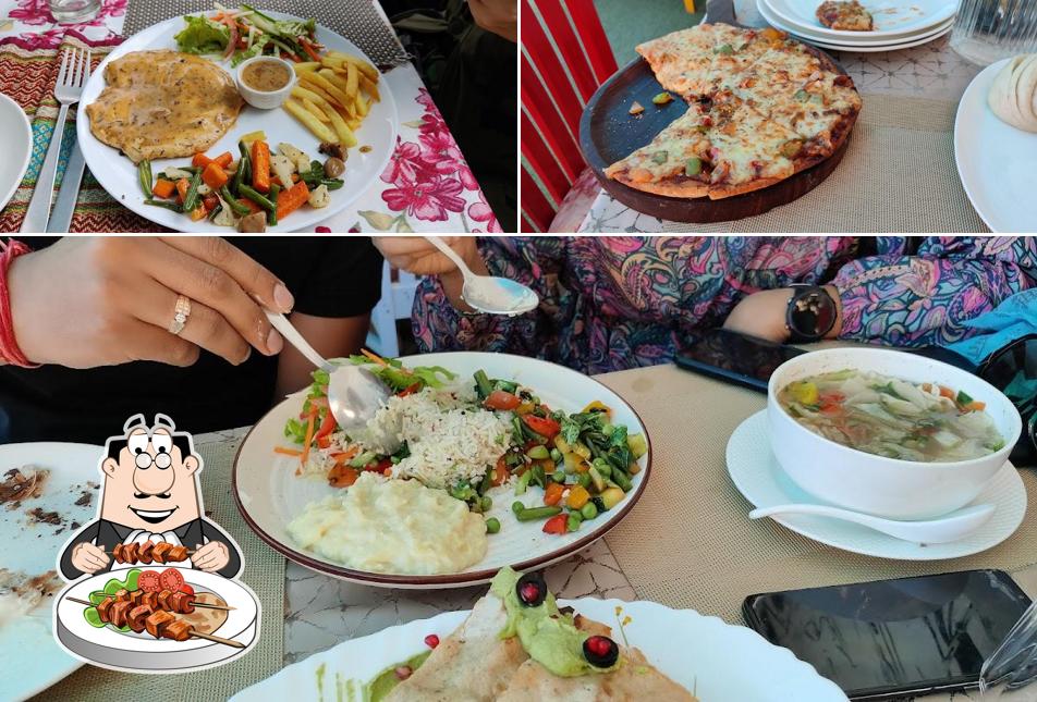 Food at The Himalayan Cafe