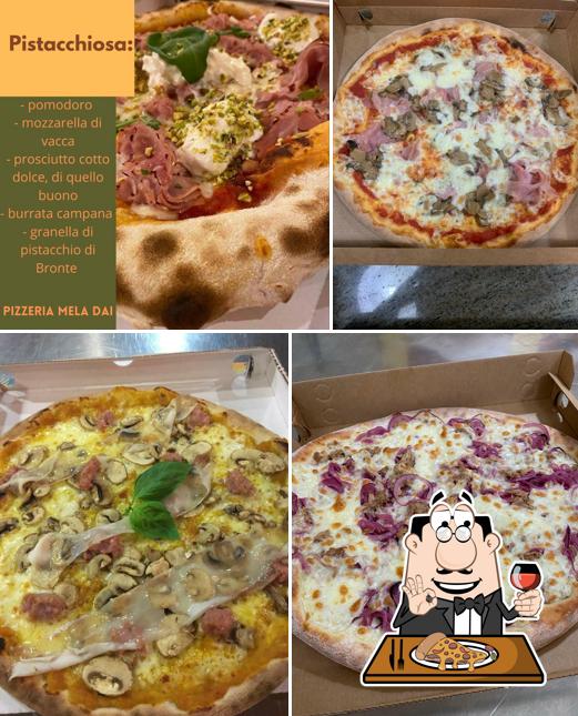 A Pizzeria Mela Dai Borgoricco PD, puoi prenderti una bella pizza