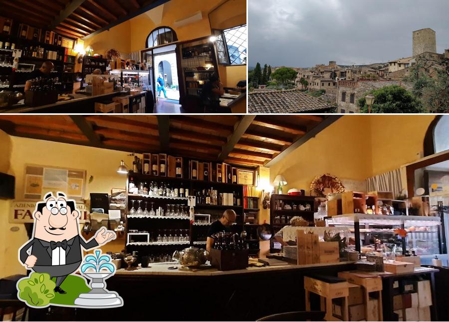 Puoi goderti l'aria fresca da seduto all'esterno di Osteria del Carcere