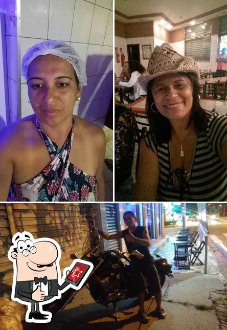 Look at the picture of Bar e Restaurante Chaplin II
