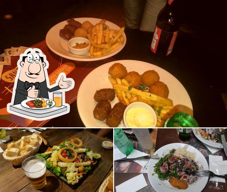 Platos en Santa Marta Bar