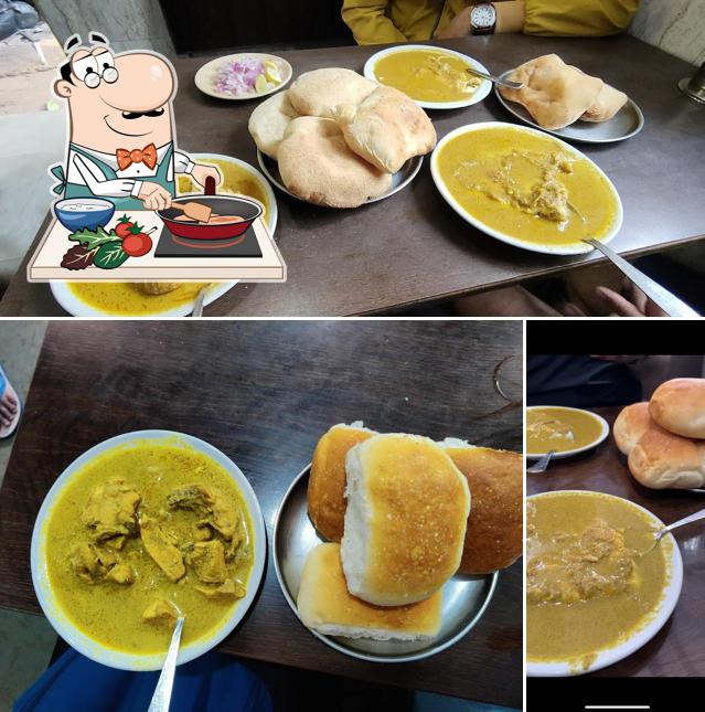 Chicken curry at Cafe Samrat Restaurant