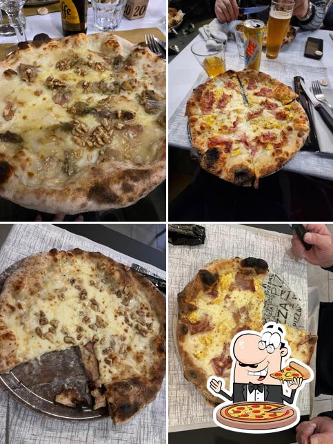 A Torcio’S Pizza DRINK&FOOD, puoi ordinare una bella pizza