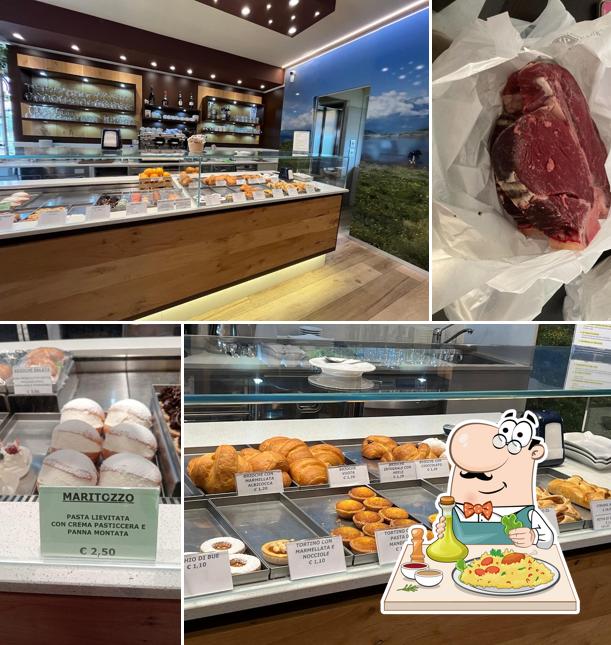 Platti al PANIFICIO MACELLERIA Massella Attilio E Fabio Snc