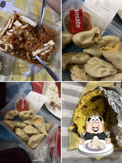 Dumplings at Sasta Khana