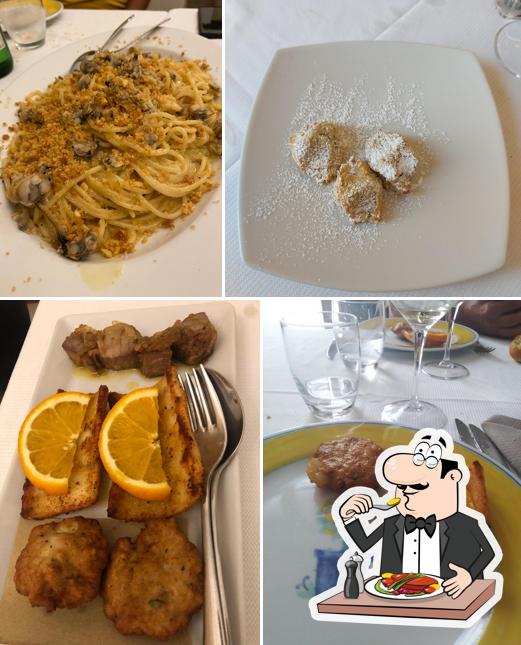 Platti al Ristorante Enogastronomico Sakalleo