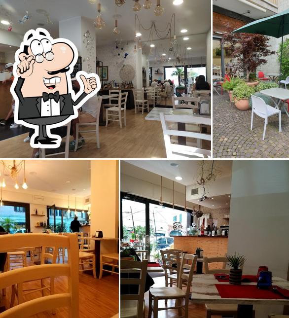 Gli interni di Farina café - Saronno (va)