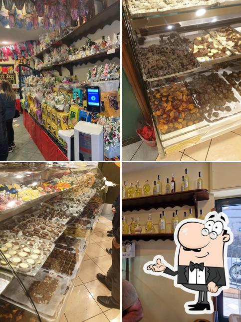 Gli interni di Pasticceria Artigianale Bar Romano Sorrento - PASTICCERIA Costiera SORRENTINA e Amalfitana