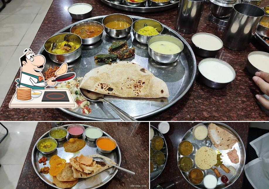 Pancakes at Janaseva Bhojanalaya
