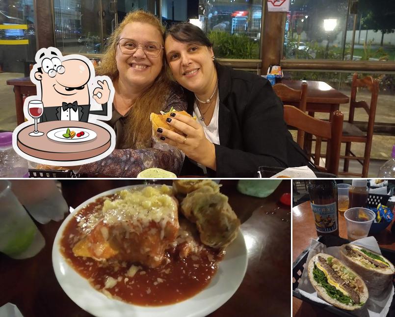 Platos en Garagem Lanches Nova Americana