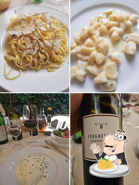 Spaghetti alla carbonara al La Smorfia