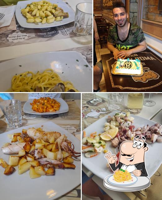 Spaghetti alla carbonara al Bar Antico Caffè Roma...trattoria pizzeria