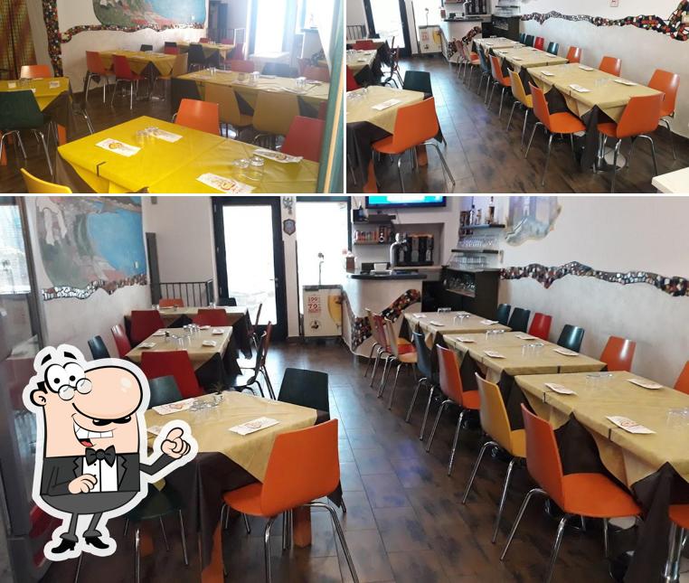Gli interni di Pizzeria Napoli da Giorgio - pizza a domicilio