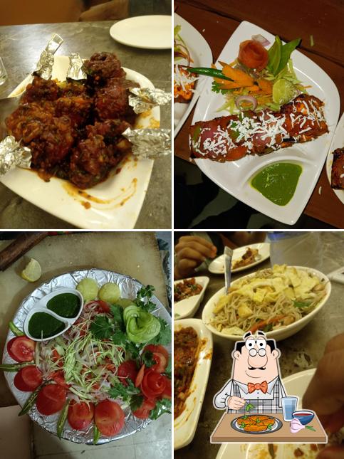 Chicken wings at The Hide out