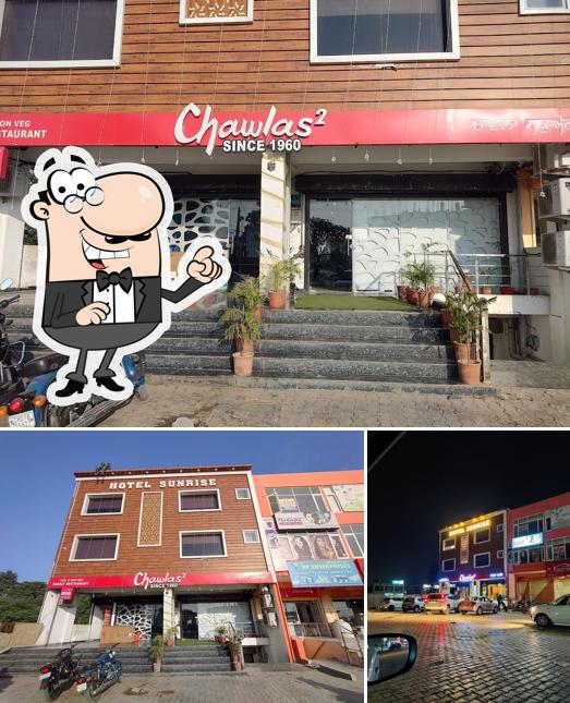 The exterior of Chawlas 2