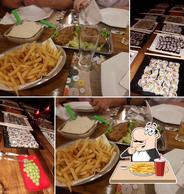 Experimente batatas fritas no Ellus - Lounge & Restaurante