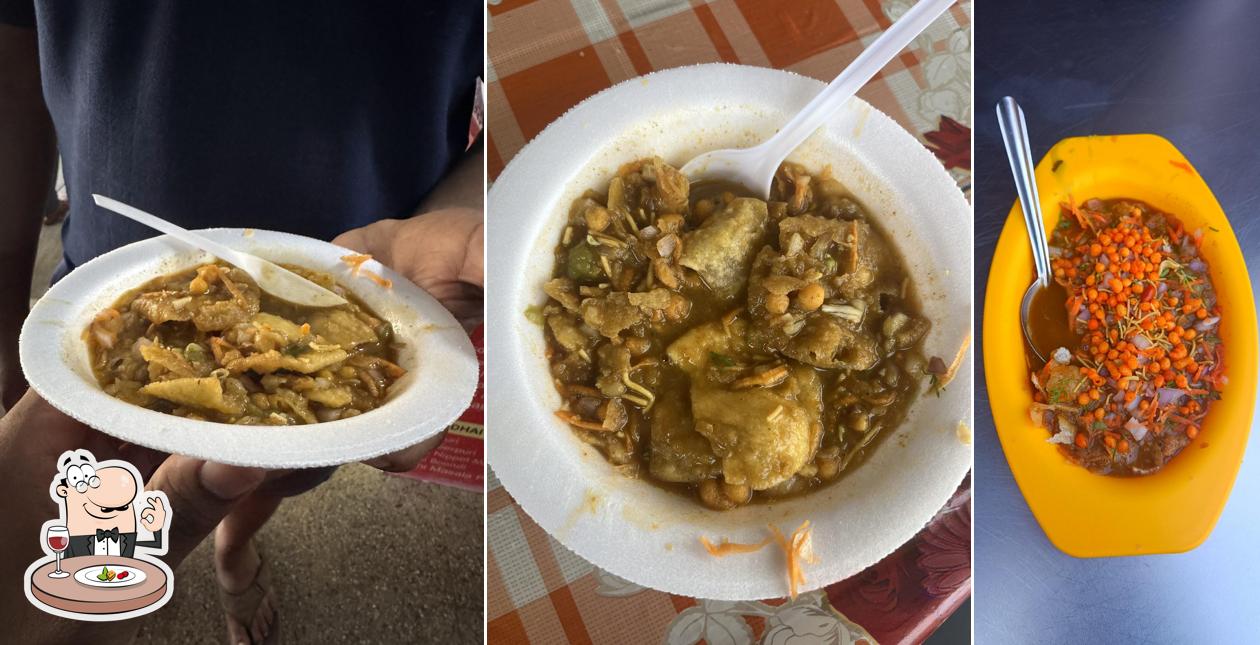 Food at Bangarapete Chats