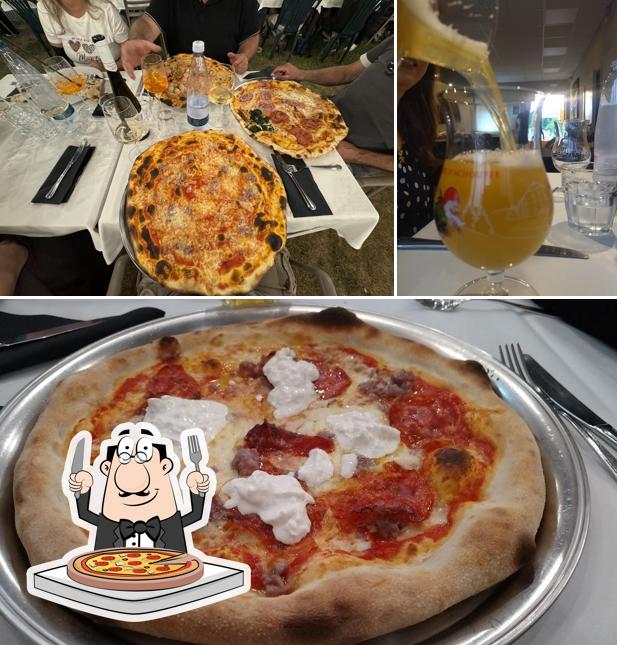 Ordina tra le svariate varianti di pizza