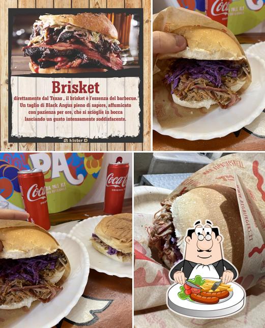 Panino con maiale stirato al Mister D SmashBurger e Pulled Pork