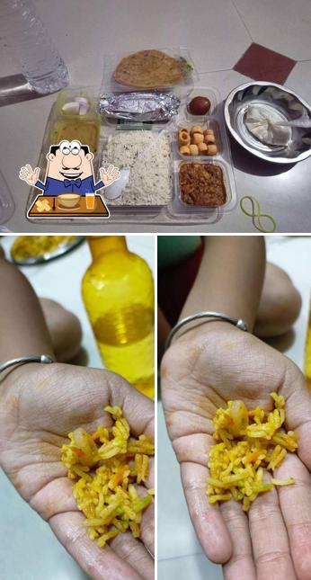Food at Ramdev's Khana Khazana