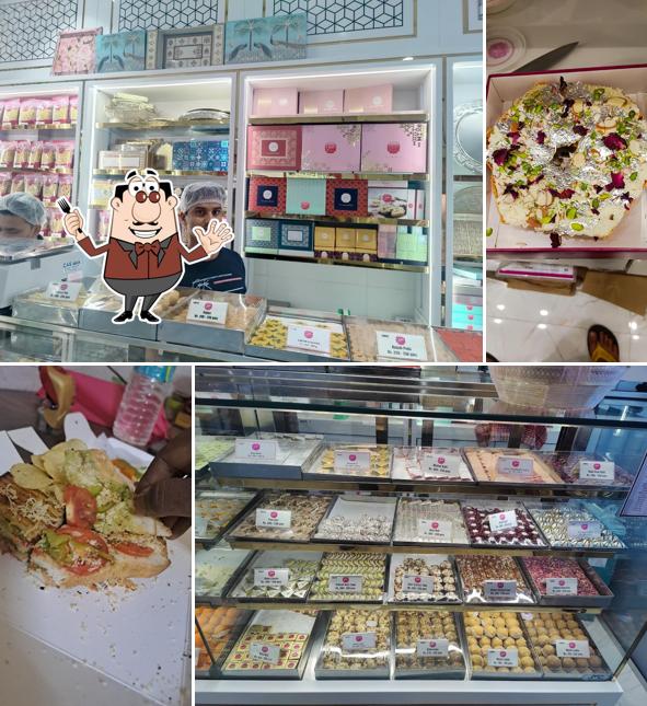 Food at Chetak Sweet Point