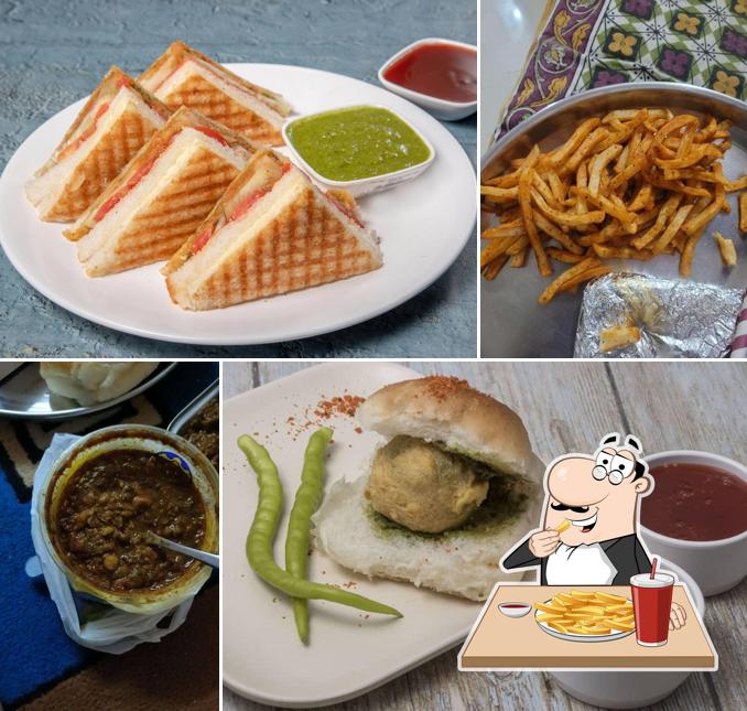 French fries at Jay Bhavani Vadapav , Hathijan