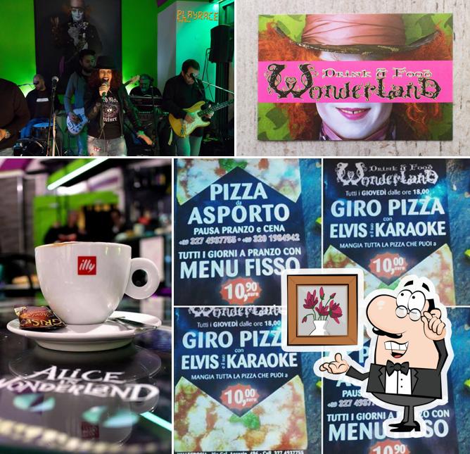 Dai un'occhiata agli interni di Drink and food Wonderland Vallecrosia
