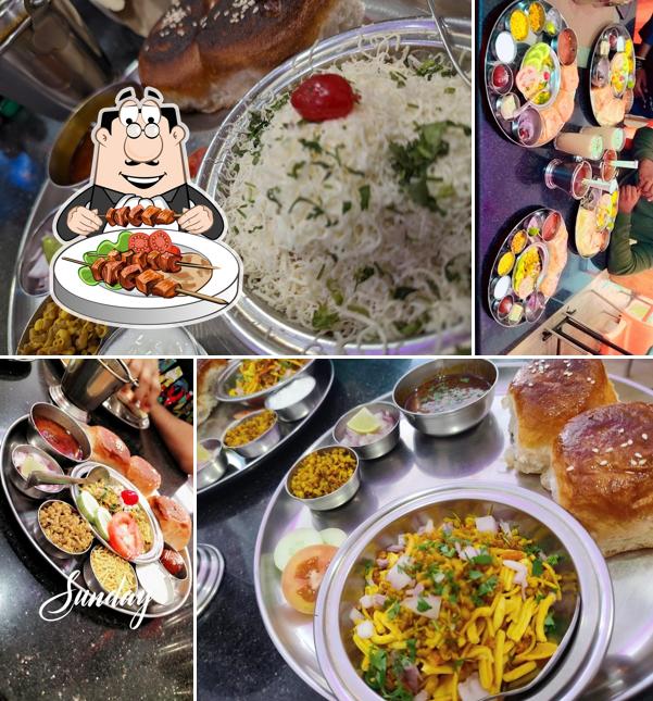 Meals at Sarkar Misal