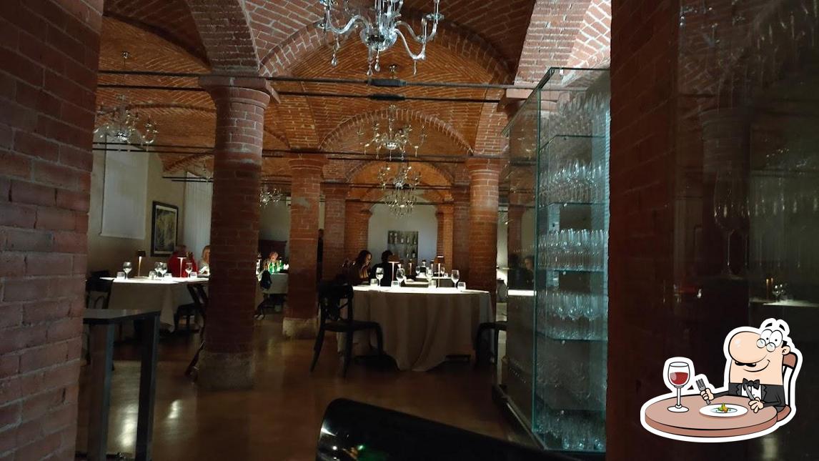 Cibo al Ristorante Scuderie Sabaude, carne da Re