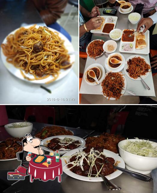 Waffles at Anand Kacchi Dabeli Center