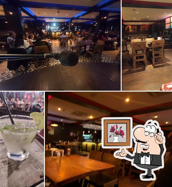 O interior do Bestburguer Itajaí