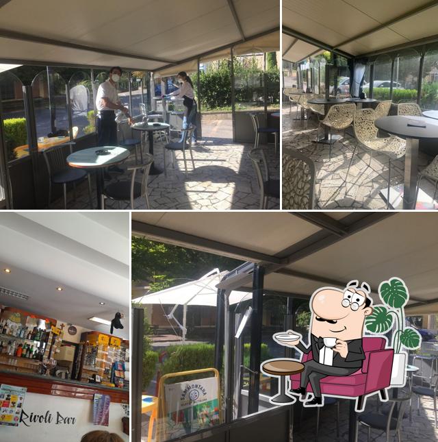 Siediti a un tavolo di Bar Rivoli