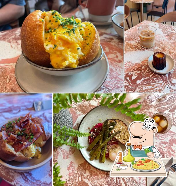 Uova strapazzate al NOWHERE - CAFE