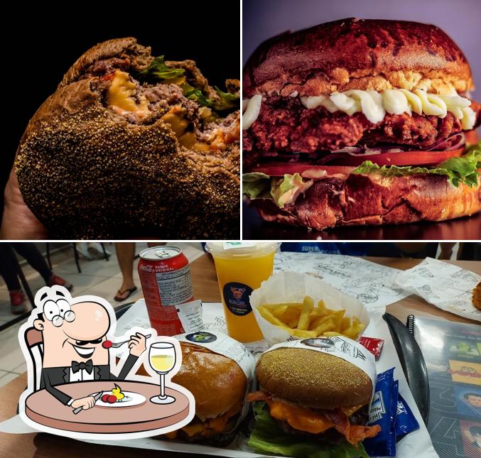 Comida em Burger Pop