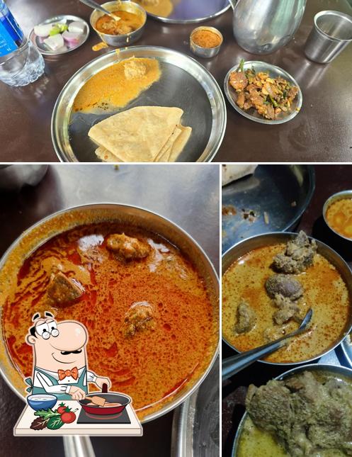 Chicken curry at Chaape Reddy Hotel