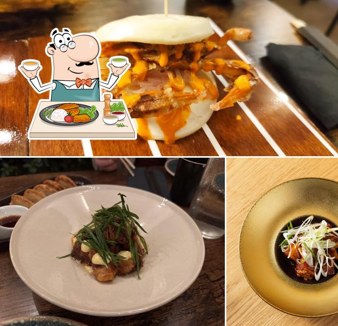 Platti al Opera Bao Ramen Bar