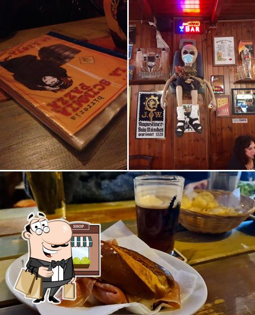 Gli esterni di Birreria La Scimmia Pazza
