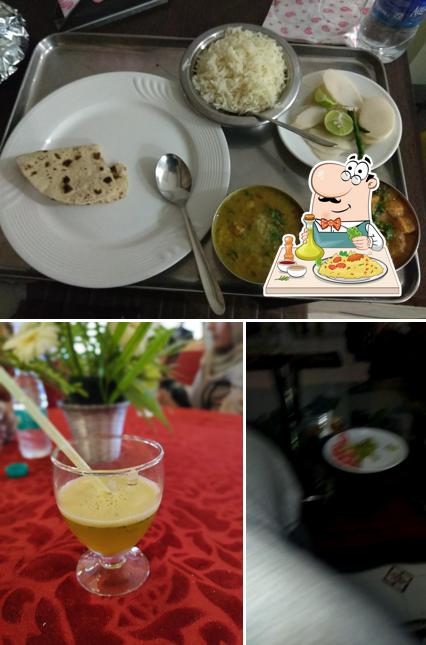 Food at Hotel Chef and Restaurant