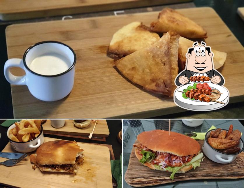 Panino con maiale stirato al Street Food Samobor