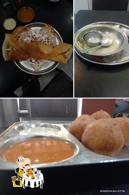 Food at Vaibhav Tiffins