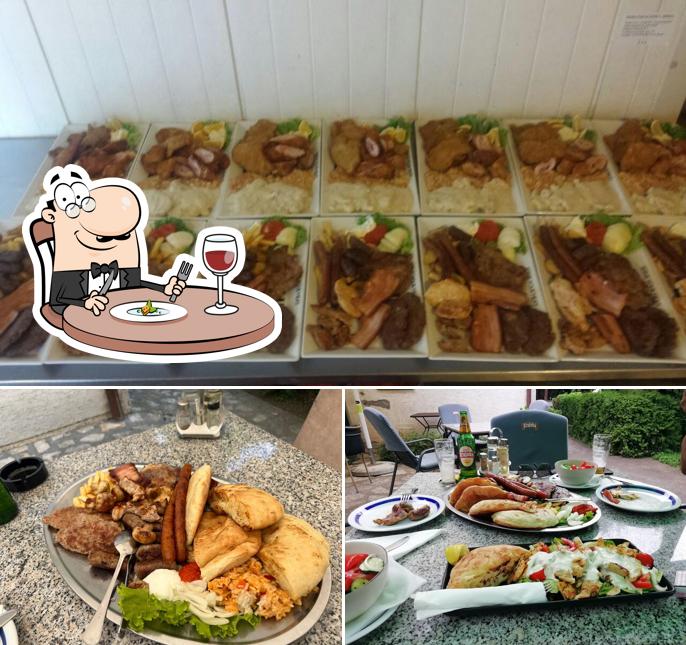 Cibo al Buffet La Vie