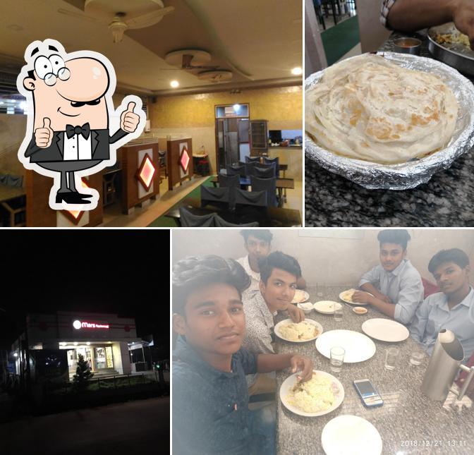 Mars Restaurant