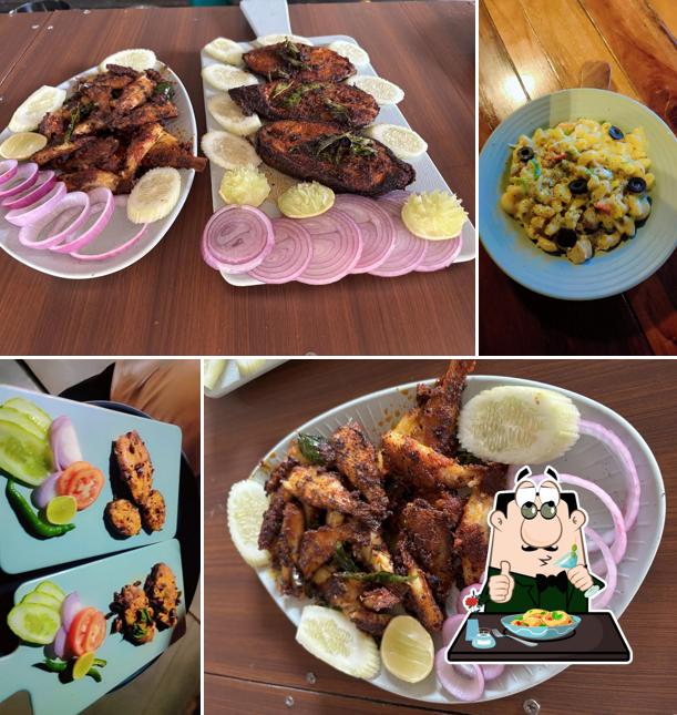 Macaroni and cheese at Otters Cafe